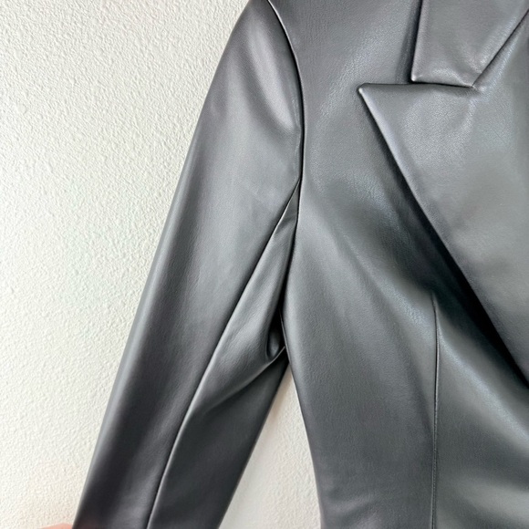 Theory Bedford Faux Leather Angled Blazer Black Vegan Business Casual Women’s 0 - Picture 7 of 14